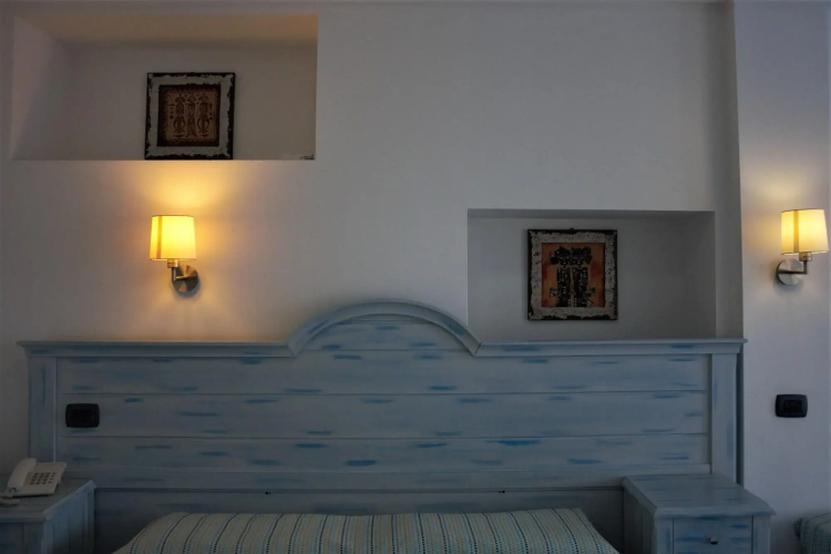 Blue Moon Hotel