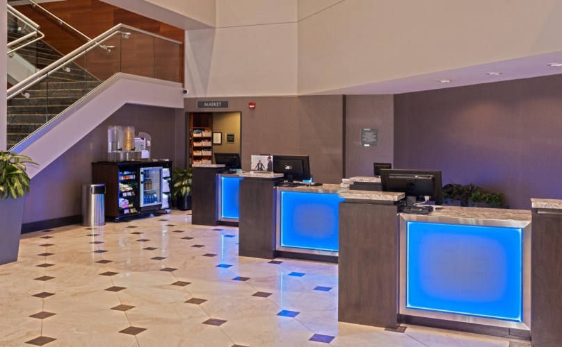 Crowne Plaza Suites Msp Airport photo 12