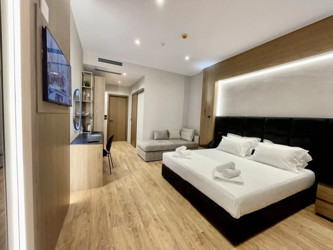 Elmar Hotel