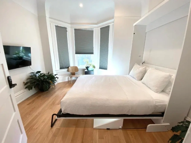 4 Bedrooms Cottage