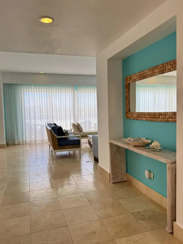 Apt w 2BR Ocean View Jacuzzi in Sotogrande