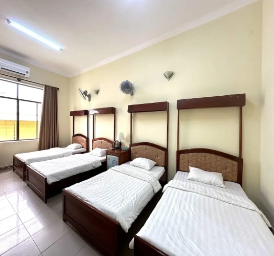 Standard Family room