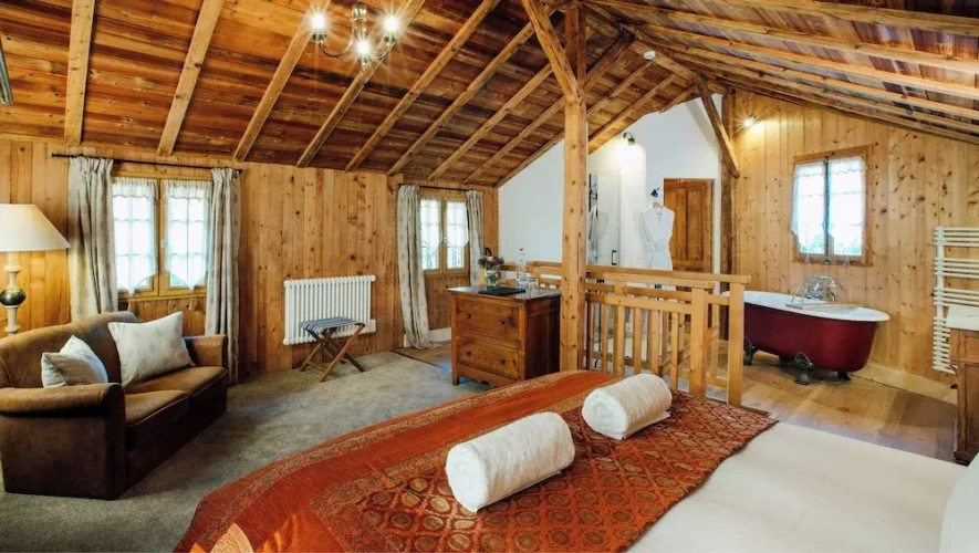 Deluxe Double room with balcony and with mountain view