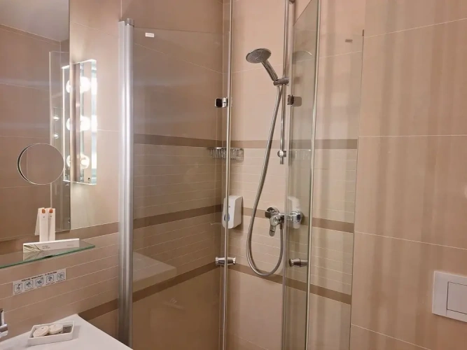 Comfort Double room with balcony and with mountain view
