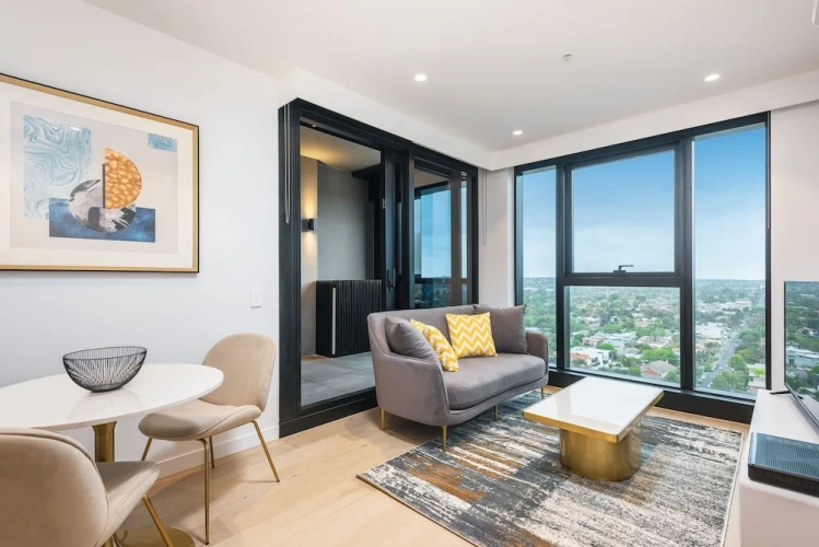 1 Bedroom Apartment with balcony