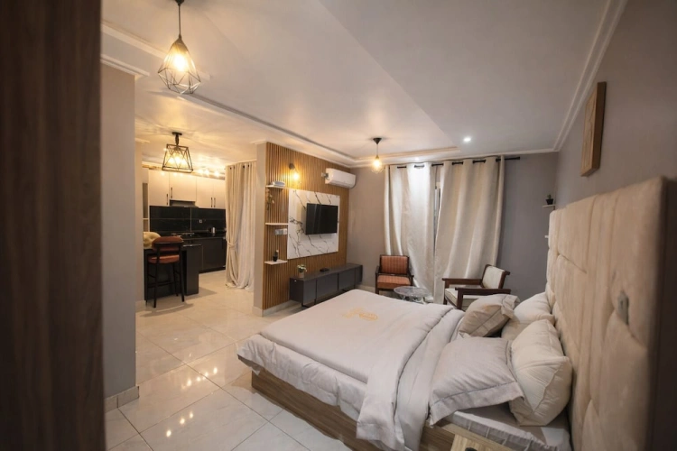 Comfort room