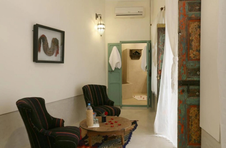 Riad dar ayur