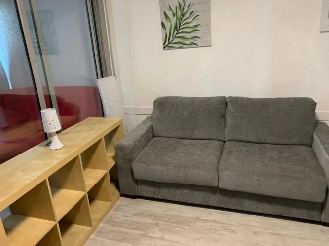 Studio Cabine Dans Residence Avec Piscine