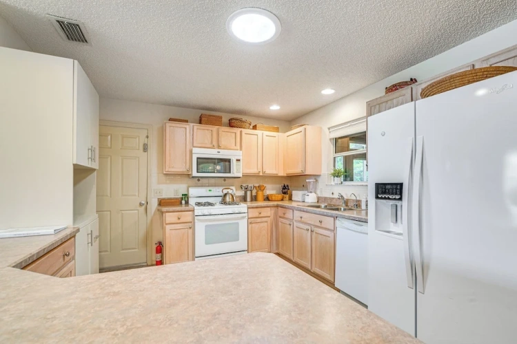 2 Bedrooms Cottage