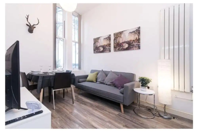 Sublime Stays Pet-friendly Apartment in Derby