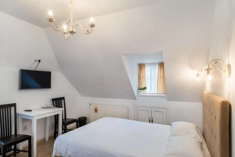 Standard Double room with view