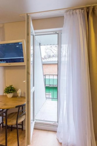 Studio near metro Pushkinska, Universytet - Mayakovskogo str. 5-3