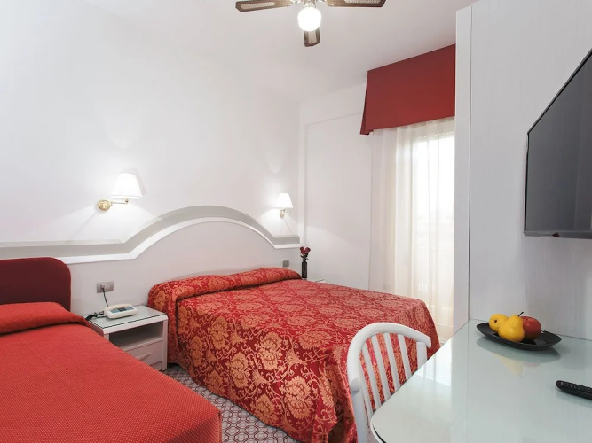 Hotel Caravelle