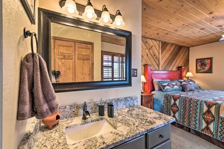 Lovely New Mexico Retreat w/ 4 Private Balconies!