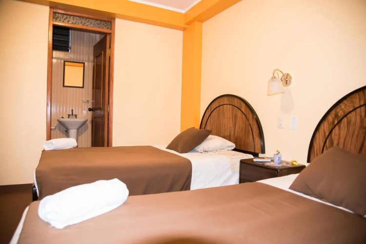 Samary Hostel