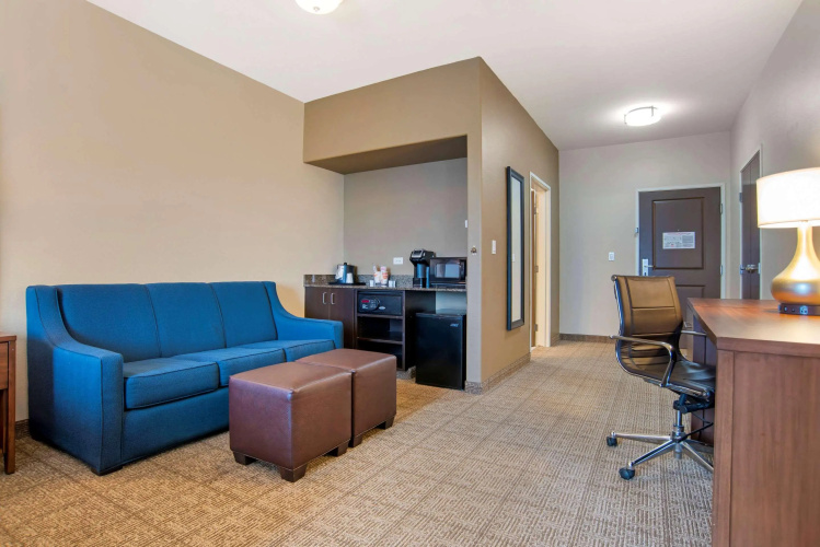 Comfort Suites Alexandria North