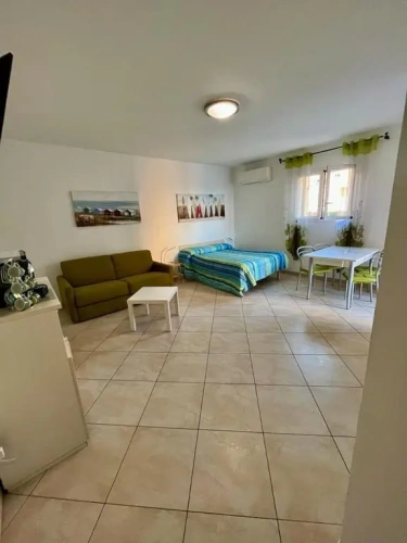 Studio with sea view