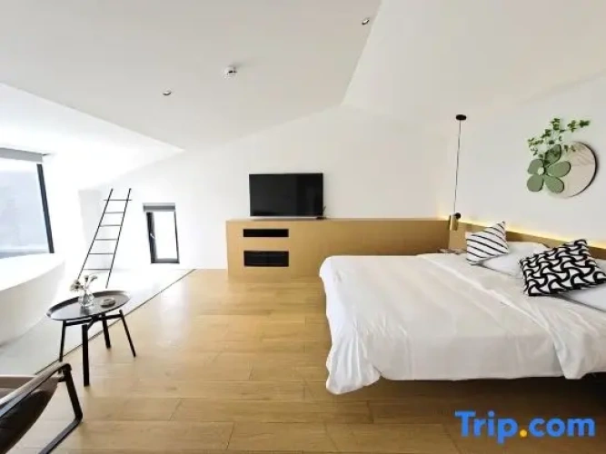 2 Bedrooms Executive Suite