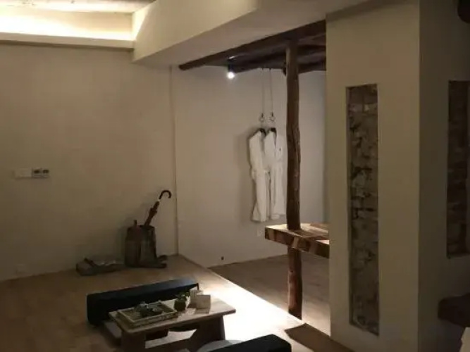 Luyao Hotel