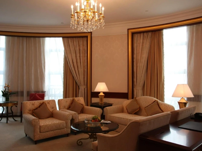 Deluxe Suite