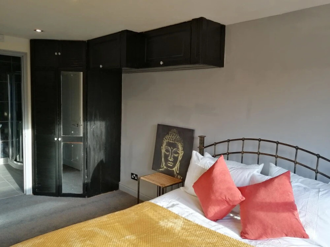 Immaculate 5-bed House in Central Birmingham