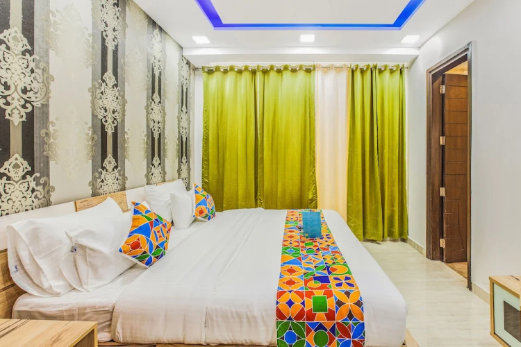 FabHotel Comfort Dome Premium