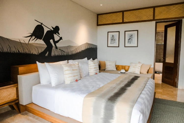 Suite with balcony