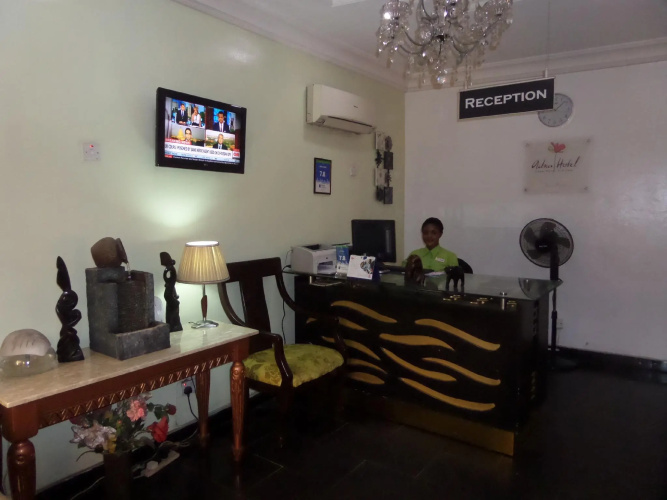Adna Hotel