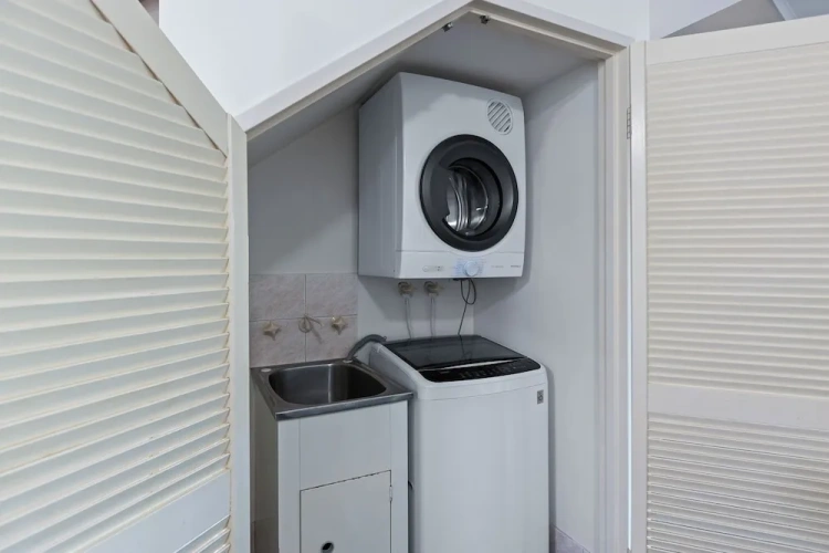 1 Bedroom Apartment with garden view