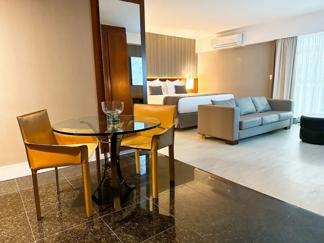2 Bedrooms Executive Suite
