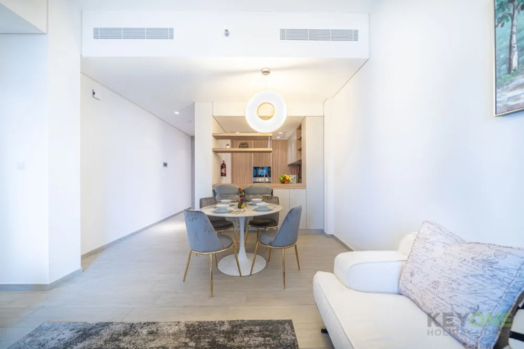 KOHH – 1BR in Wilton Terraces
