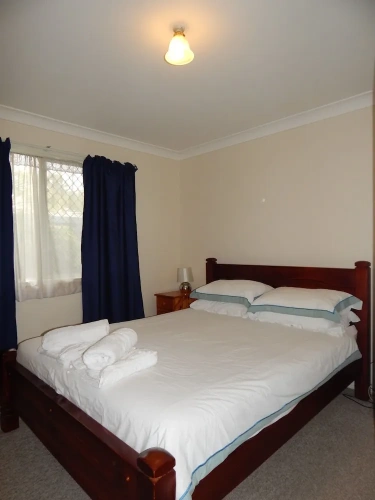 3 Bedrooms Cottage