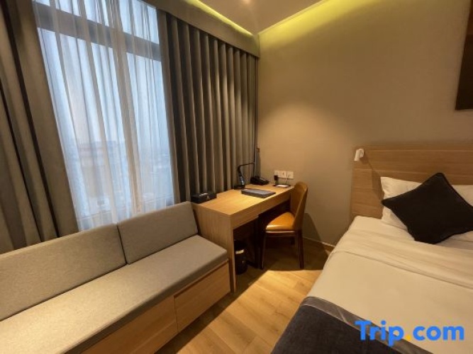 Standard room with view
