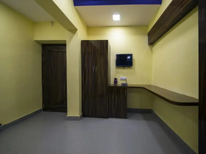 Hotel Shalimar by OYO Rooms