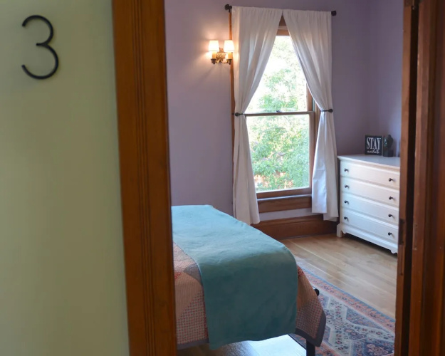 Art and Lodging