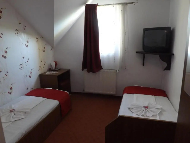 Pension La Viorel