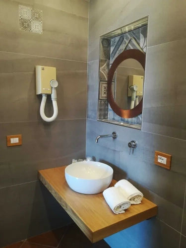 Deluxe Quadruple room