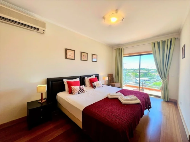 2 Bedrooms Apartment with balcony