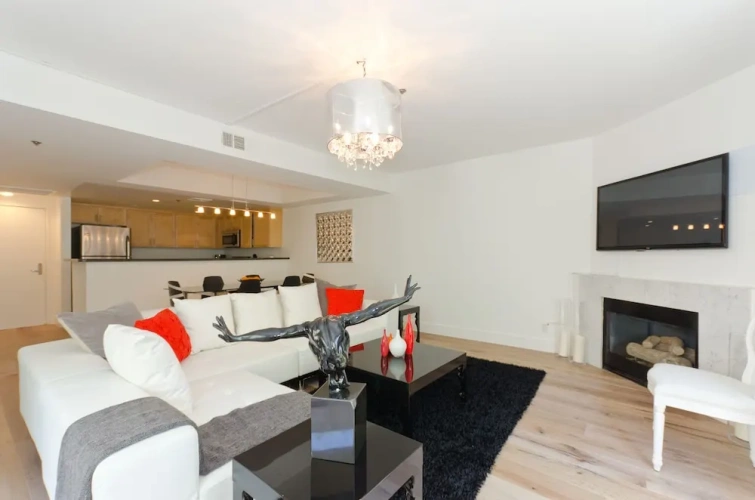 2 Bedrooms Luxury Cottage with balcony