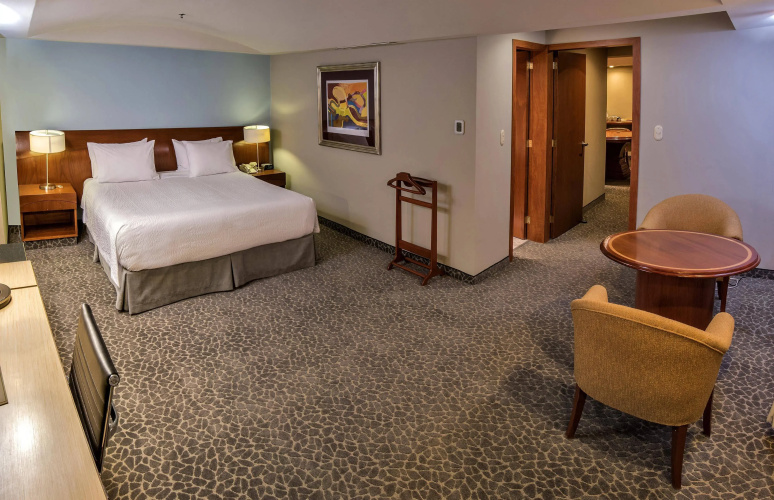 Courtyard by Marriott Mexico City Revolucion