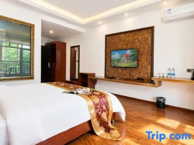 Standard Double room with mountain view