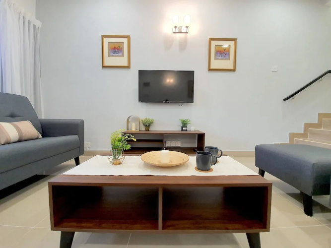 WhiteTerrace House Jalan Ipoh by BeeStay