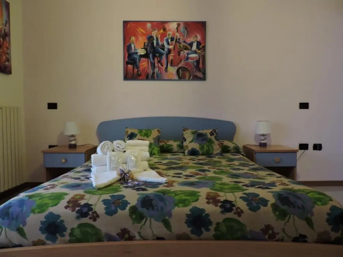 Standard Triple room