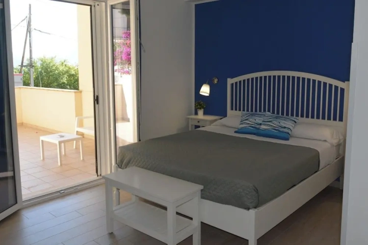 Classic Triple room