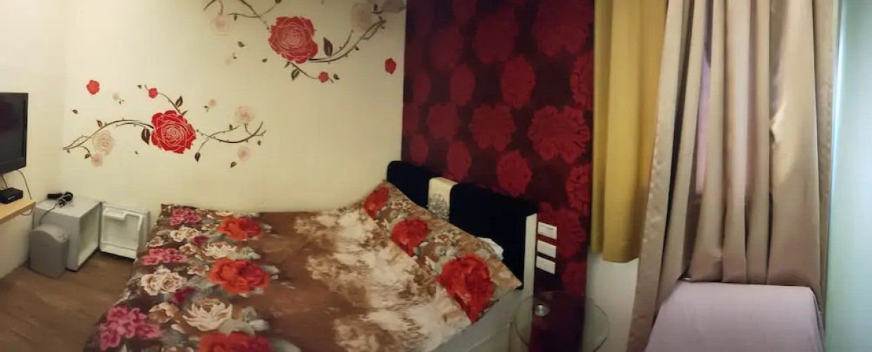 Come and Play Guesthouse