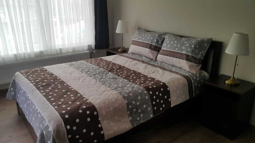 Emma Apartments