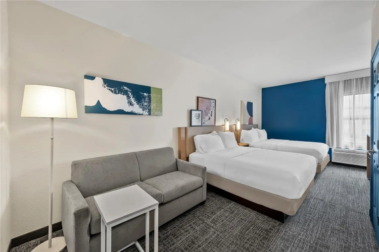 Guest rooms