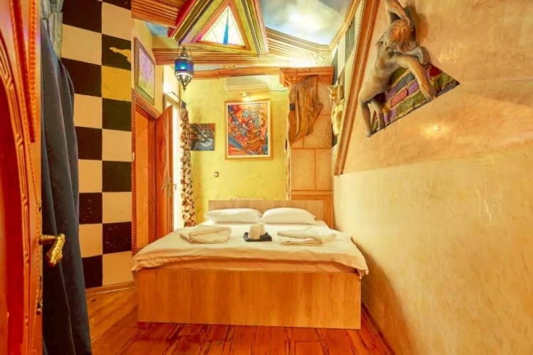 1 Bedroom Apartment with balcony