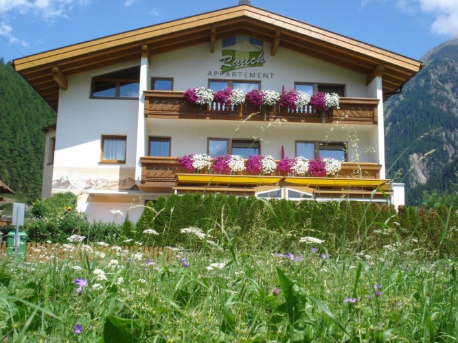 1 Bedroom Apartment with balcony