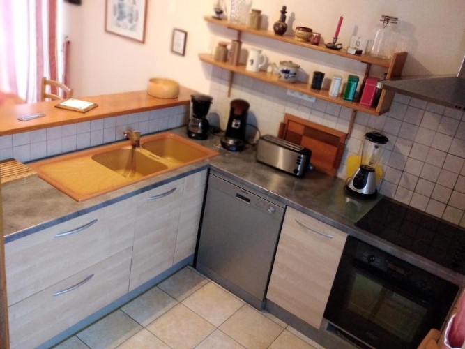 3 Bedrooms Cottage